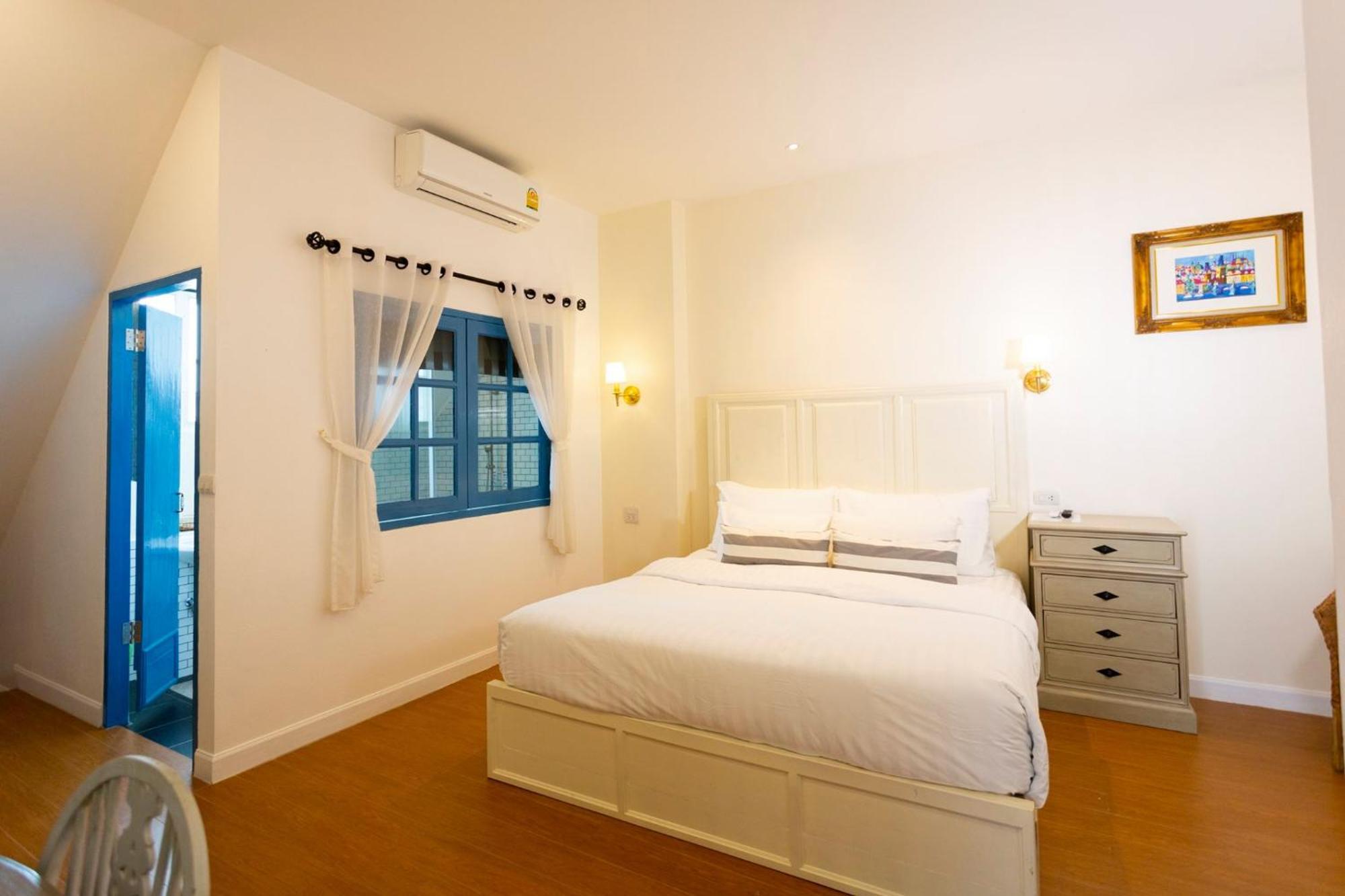 ในสวน เบดแอนด์เบรกฟาสต์ ที่พักพร้อมอาหารเช้า 3*